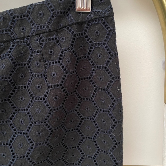 Blumarine Made in Italy 100% Cotton Eyelet Mini Pencil Navy Summer Skirt Size 2 - Picture 4 of 6
